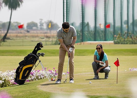 Enjoy golfing at the Putting & Chipping Greens in Central Park Flower Valley, Clover Floors Enjoy golfing at the Putting & Chipping Greens in Central Park Flower Valley, Clover Floors